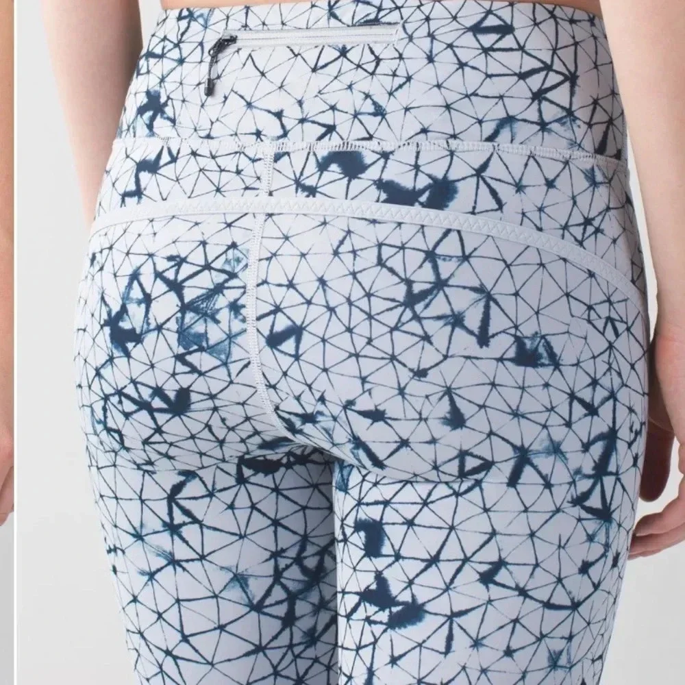 Lululemon Pedal‎ Pace Crop size 4